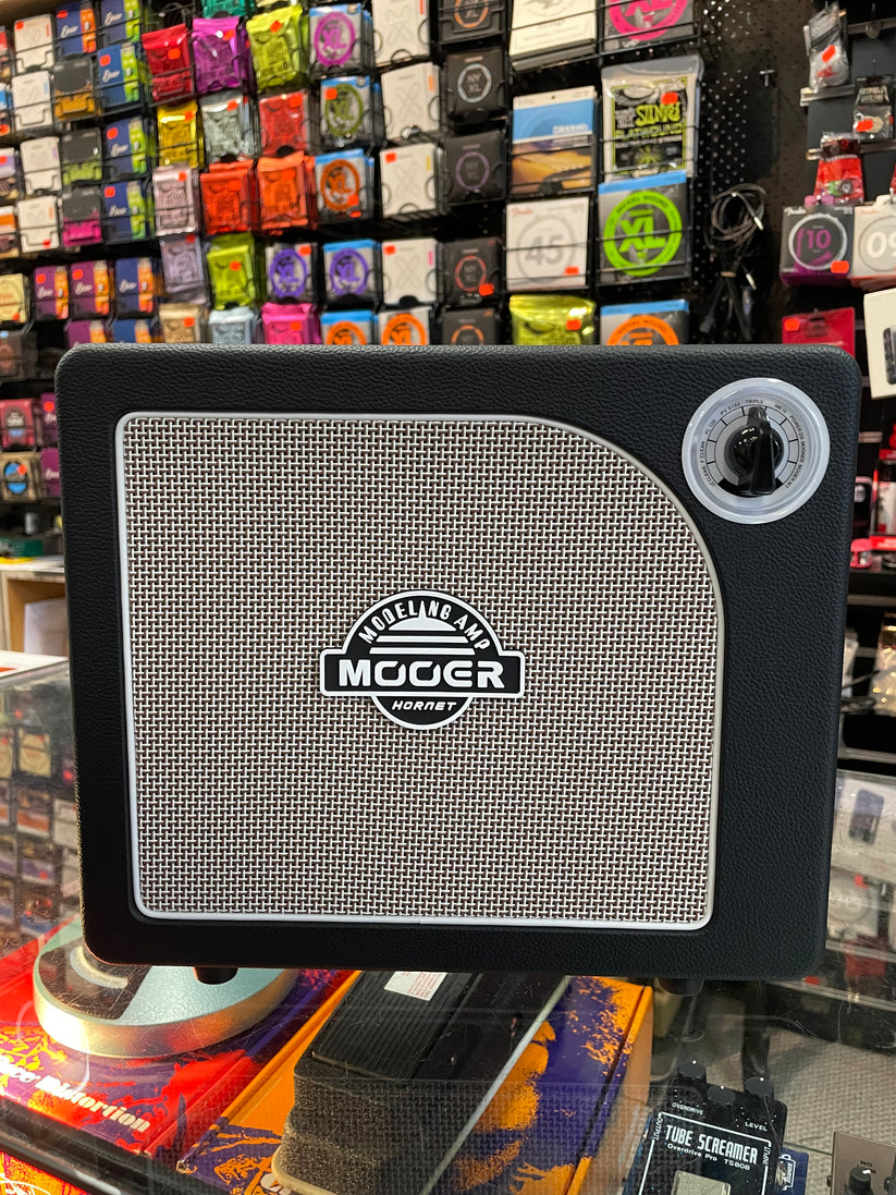 Mooer Hornet 15 Electric Guitar Combo Amplifier - Black – Guitar Paradise