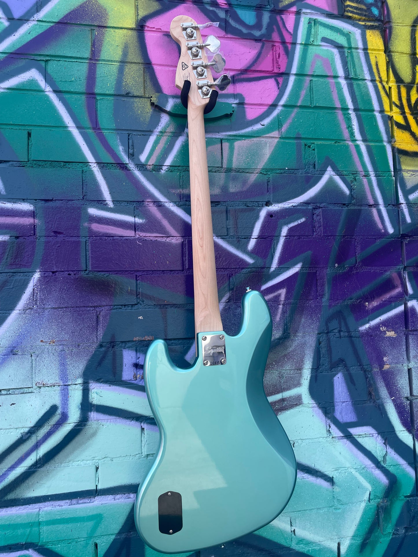 Squier Affinity Series Active Jazz Bass - Mystic Sea Foam Green