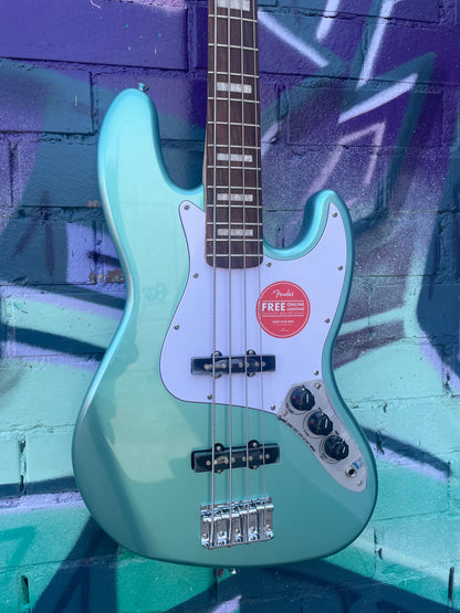 Squier Affinity Series Active Jazz Bass - Mystic Sea Foam Green