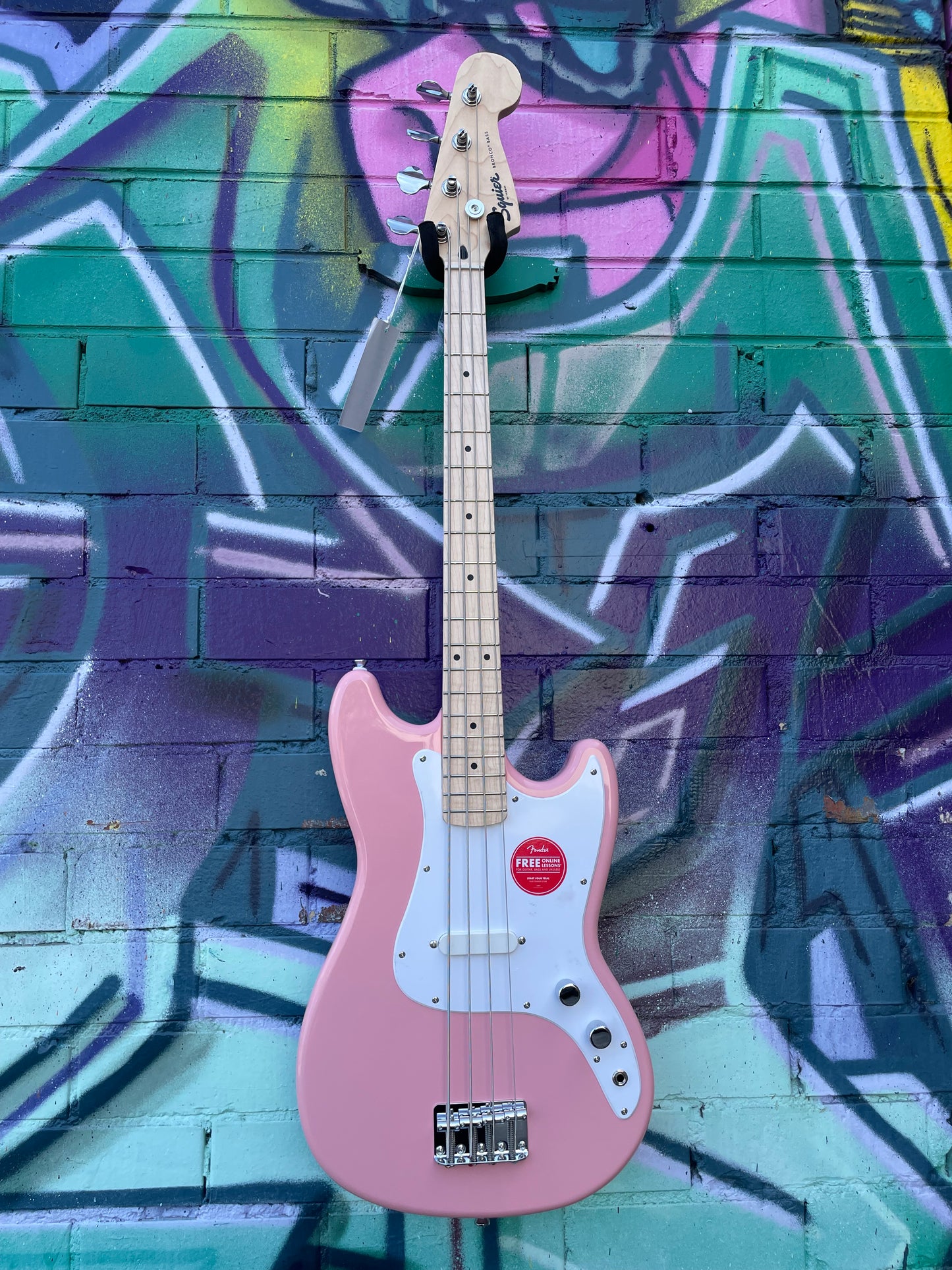 Squier FSR Sonic Bronco Bass - Shell Pink