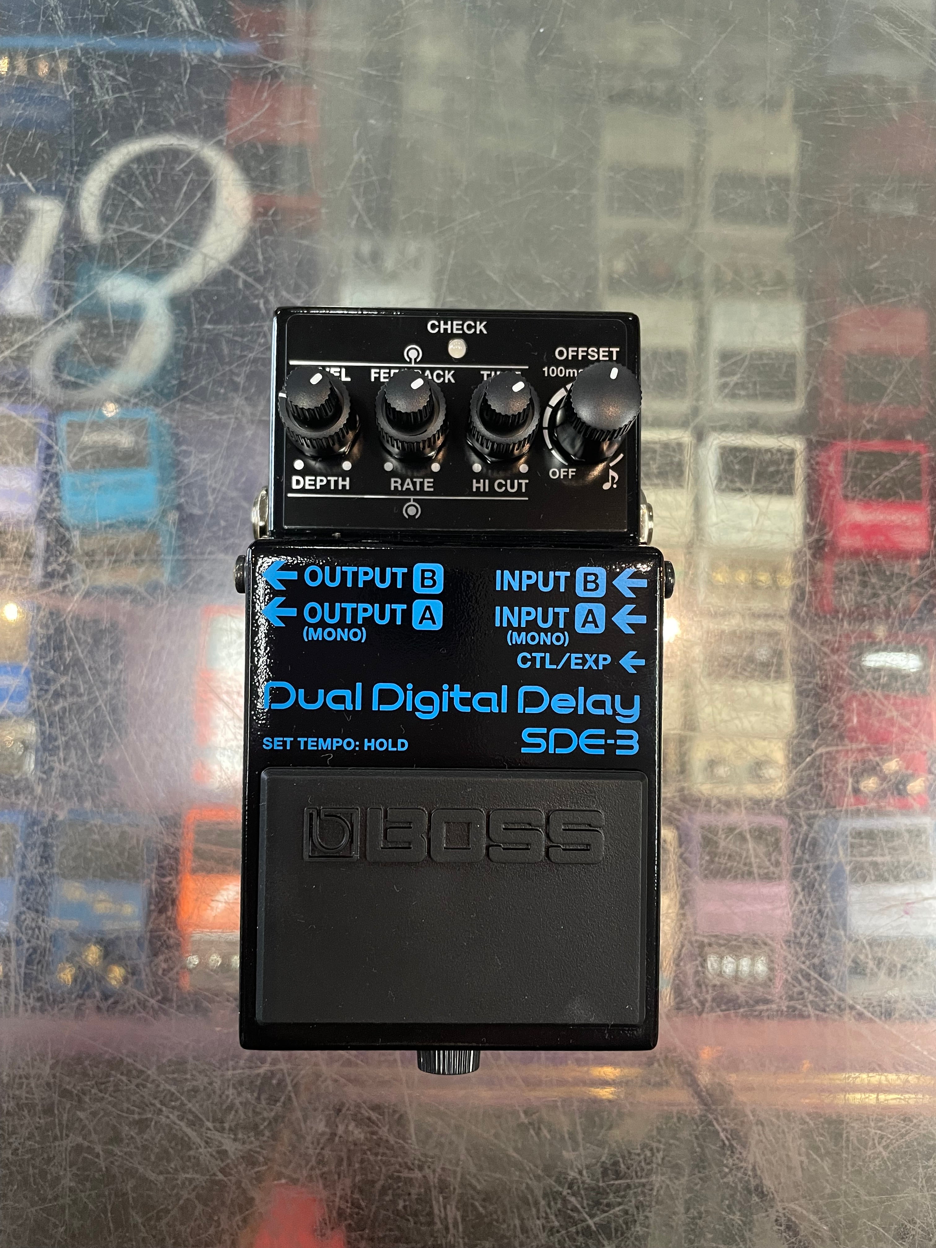 BOSS SDE-3 Dual Digital Delay Pedal – Guitar Paradise