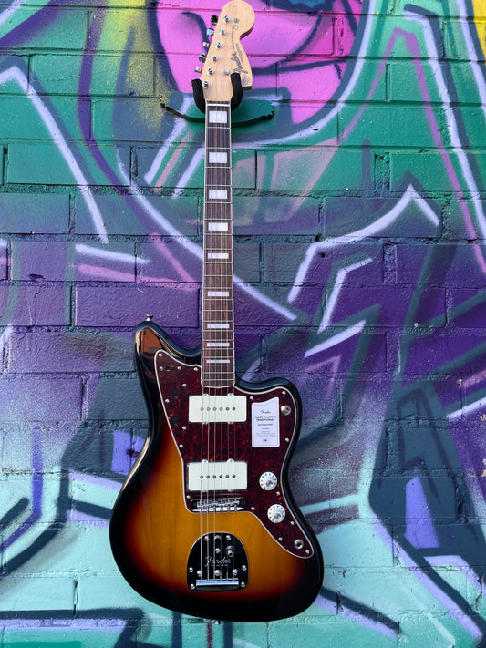 Fender 2023 Collection Made in Japan Traditional Late 60s Jazzmaster, Rosewood Fingerboard, 3-Color Sunburst