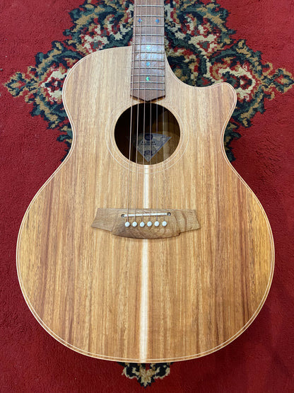 Cole Clark AN2EC-BLBL Acoustic Electric Guitar, She Oak FB - Blackwood